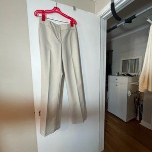 Talbot's size 4 Heritage pant-cream.